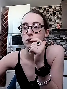 MartiniiSelenna online show from 02/26/25, 09:32