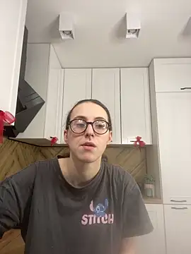 MartiniiSelenna online show from 12/23/25, 06:55