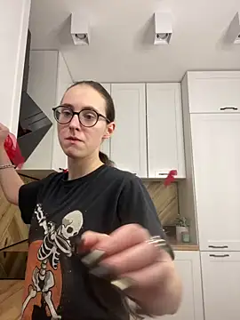 MartiniiSelenna online show from 03/07/26, 06:54