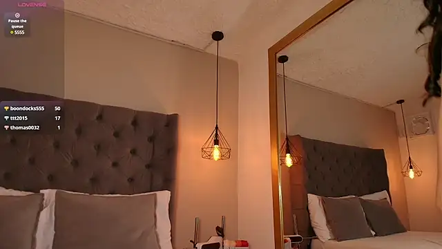 AngelinaRoss  online show from 03/02/25, 08:29