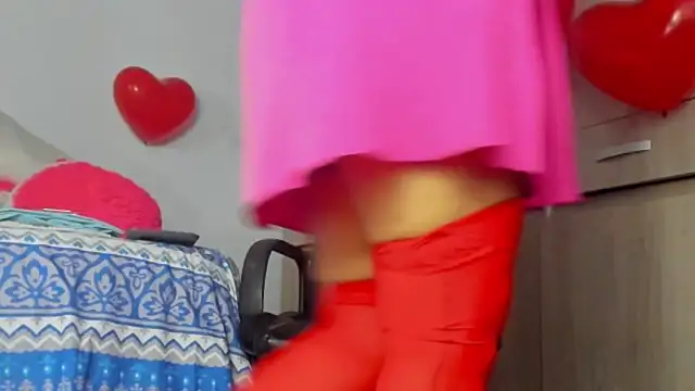 Snapshot of milf_danielaa chatting on 02/15/25, 03:09 milf danielaa online show from 02/15/25, 03:09