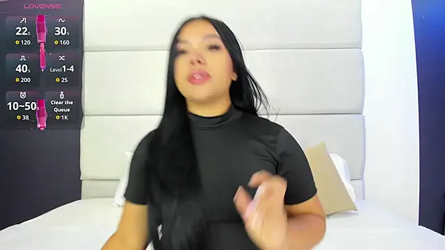 MarianaGarciaa   online show from 05/27/26, 06:27