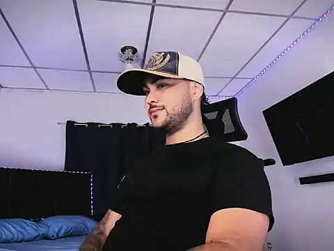 Snapshot of Sebas-hott chatting on 01/31/26, 11:47 Sebas-hott online show from 01/31/26, 11:47