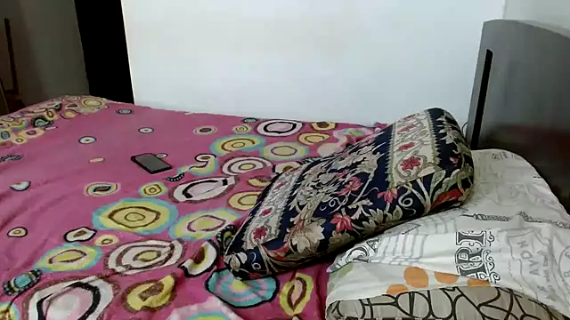 Snapshot of chocoboom4u chatting on 11/11/25, 07:36 chocoboom4u online show from 11/11/25, 07:36