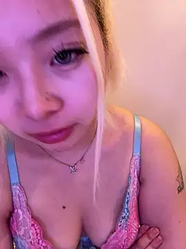 Rei1216xo online show from 04/16/26, 03:13