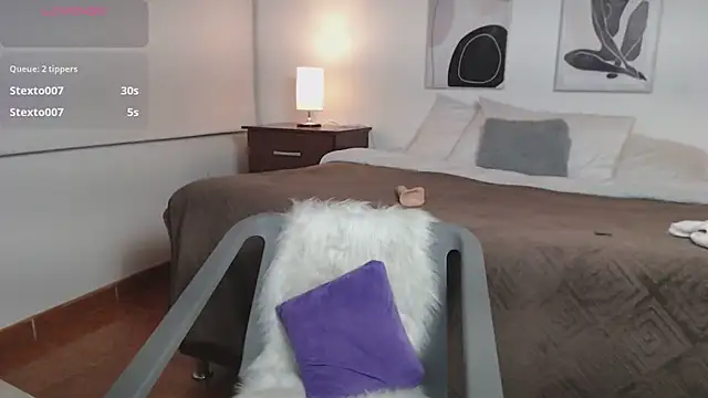 Snapshot of Lucy_joi chatting on 03/10/25, 02:17 Lucy joi online show from 03/10/25, 02:17