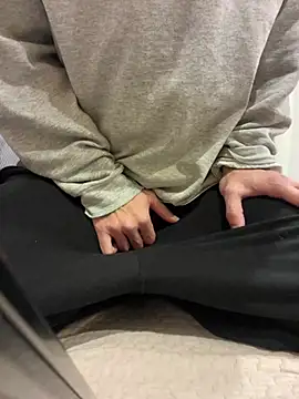 Snapshot of saku_chan_live chatting on 01/06/25, 04:13 saku chan live online show from 01/06/25, 04:13