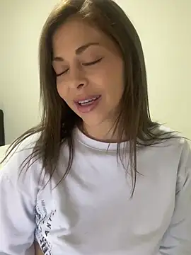 Snapshot of Anto_Naranjo chatting on 01/12/25, 10:54 Anto Naranjo online show from 01/12/25, 10:54