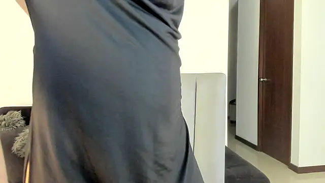 Snapshot of angelturned001 chatting on 03/21/25, 02:50 angelturned001 online show from 03/21/25, 02:50