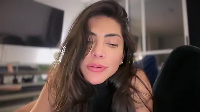 Snapshot of angelturned001 chatting on 10/10/25, 09:08 angelturned001 online show from 10/10/25, 09:08