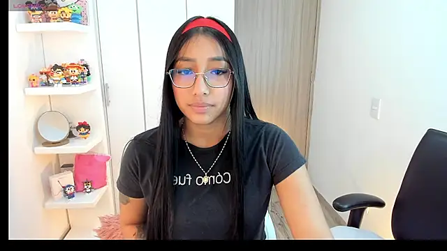 isa bellaa0 online show from 10/15/25, 04:01