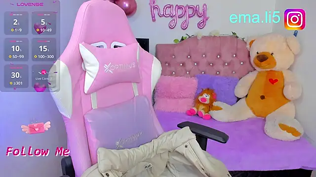 Snapshot of ema_tayy chatting on 10/03/25, 11:40 ema tayy online show from 10/03/25, 11:40