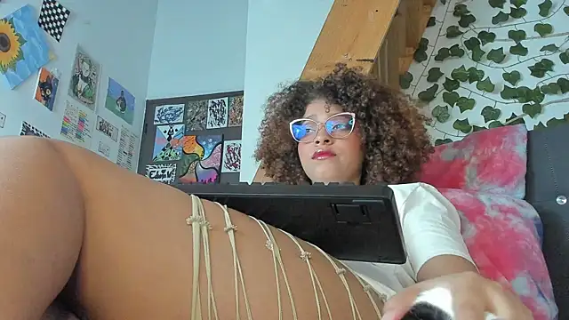 Ada gales  online show from 12/06/24, 02:46