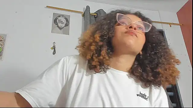 Ada gales  online show from 11/27/25, 03:41