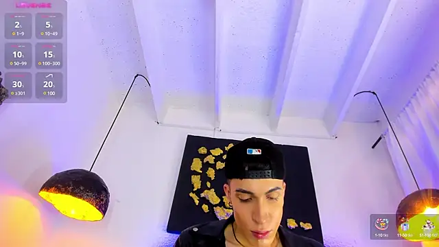 Snapshot of Angel_Snowhotxxx chatting on 12/28/24, 04:20 Angel Snowhotxxx online show from 12/28/24, 04:20