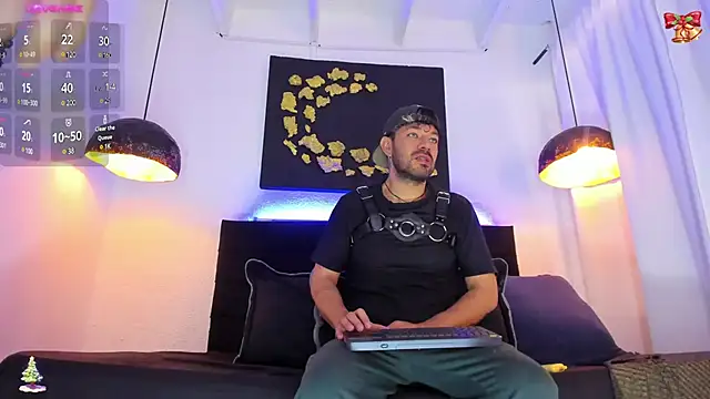 Snapshot of Angel_Snowhotxxx chatting on 01/03/25, 04:48 Angel Snowhotxxx online show from 01/03/25, 04:48