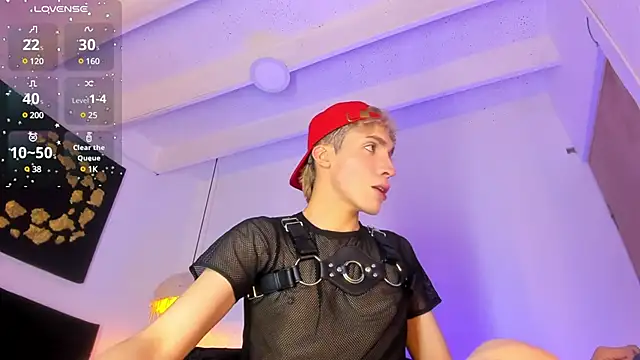 Snapshot of Angel_Snowhotxxx chatting on 03/11/25, 06:53 Angel Snowhotxxx online show from 03/11/25, 06:53