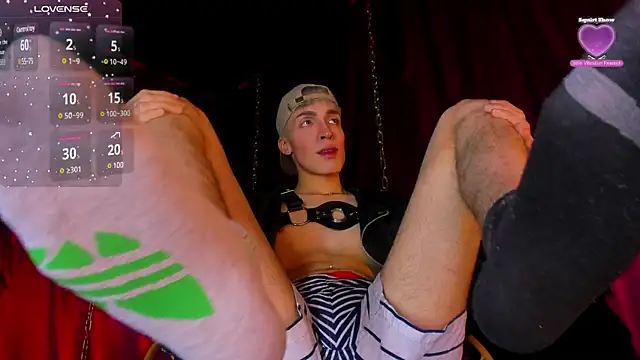 Snapshot of Angel_Snowhotxxx chatting on 03/21/25, 09:01 Angel Snowhotxxx online show from 03/21/25, 09:01