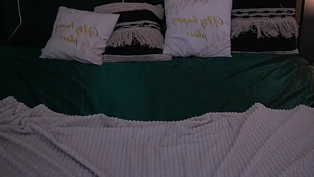 IceDanielles online show from 11/04/25, 01:43