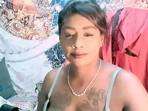 Snapshot of Harl3ysugar4u chatting on 03/19/25, 04:47 Harl3ysugar4u online show from 03/19/25, 04:47