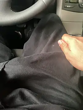 mocinhohrc online show from 10/28/25, 04:09