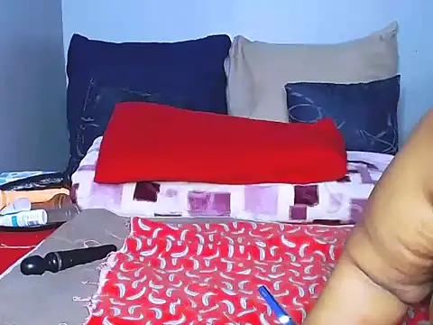 fatafricanqueen online show from 09/13/25, 07:41