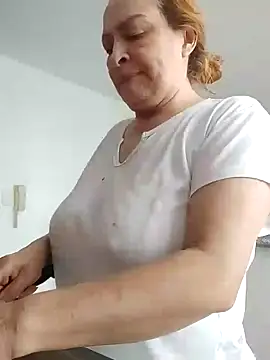 Snapshot of Wife_sexxx chatting on 02/09/25, 05:01 Wife sexxx online show from 02/09/25, 05:01