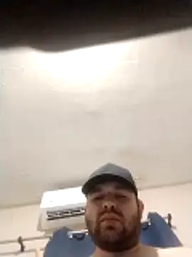 JulianInter08 online show from 03/22/26, 05:33