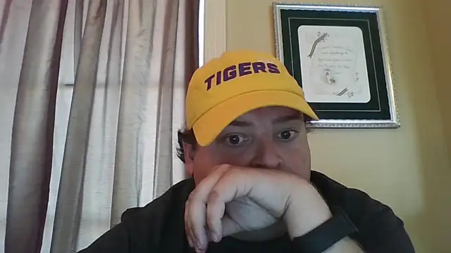 YelpedAverting online show from 09/13/25, 09:14