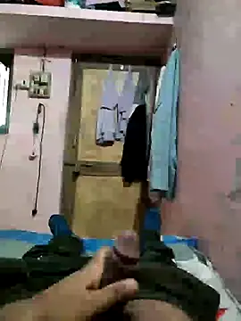 Snapshot of PlayBoy0299 chatting on 02/17/25, 02:20 PlayBoy0299 online show from 02/17/25, 02:20