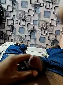 Snapshot of PlayBoy0299 chatting on 12/02/25, 05:52 PlayBoy0299 online show from 12/02/25, 05:52