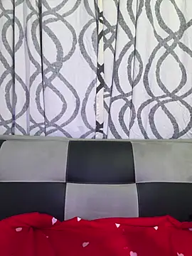 ZUCAAT online show from 02/22/25, 02:39