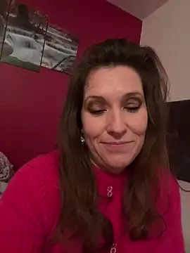 Snapshot of Lwhite1 chatting on 01/07/25, 12:24 Lwhite1 online show from 01/07/25, 12:24