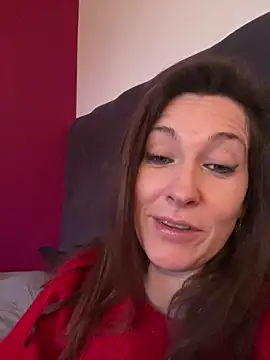 Snapshot of Lwhite1 chatting on 01/20/25, 04:12 Lwhite1 online show from 01/20/25, 04:12