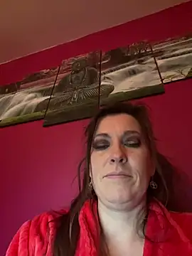 Snapshot of Lwhite1 chatting on 01/26/25, 10:46 Lwhite1 online show from 01/26/25, 10:46