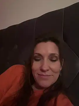 Snapshot of Lwhite1 chatting on 02/03/25, 11:58 Lwhite1 online show from 02/03/25, 11:58