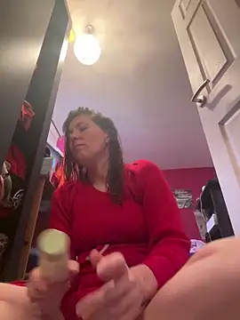 Snapshot of Lwhite1 chatting on 02/10/25, 03:53 Lwhite1 online show from 02/10/25, 03:53