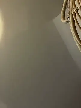 Snapshot of Lwhite1 chatting on 03/02/25, 05:47 Lwhite1 online show from 03/02/25, 05:47