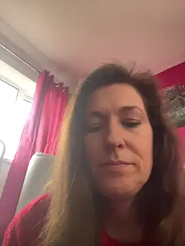 Snapshot of Lwhite1 chatting on 03/13/25, 04:01 Lwhite1 online show from 03/13/25, 04:01