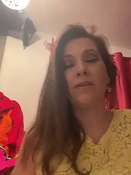 Snapshot of Lwhite1 chatting on 03/15/25, 12:25 Lwhite1 online show from 03/15/25, 12:25