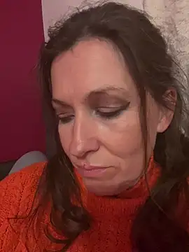 Lwhite1 online show from 06/07/26, 10:35