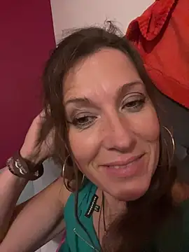 Lwhite1 online show from 06/29/26, 10:54