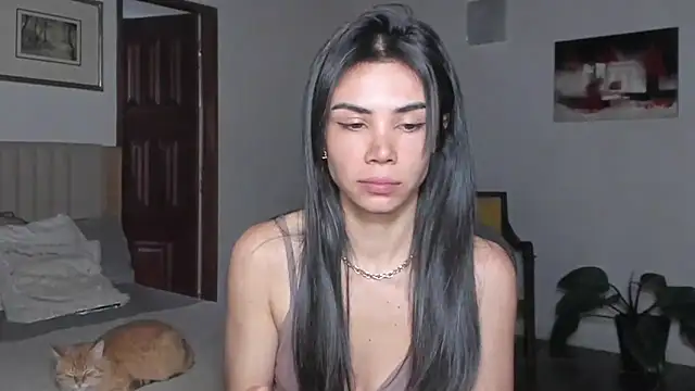 AnaHenao online show from 01/15/26, 12:10