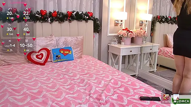 Snapshot of Nancy_Mooree chatting on 02/18/26, 01:07 Nancy Mooree online show from 02/18/26, 01:07