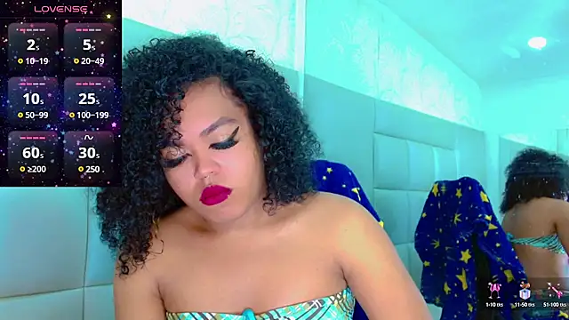 KayleighDreams  online show from 02/06/25, 07:24