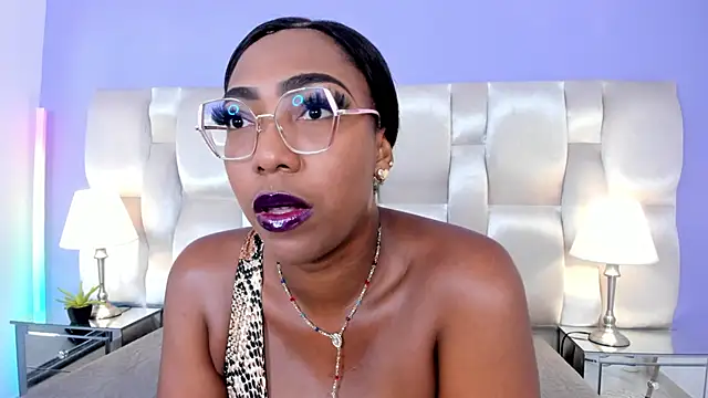 Snapshot of dirtyvictoria chatting on 10/16/25, 12:17 dirtyvictoria online show from 10/16/25, 12:17