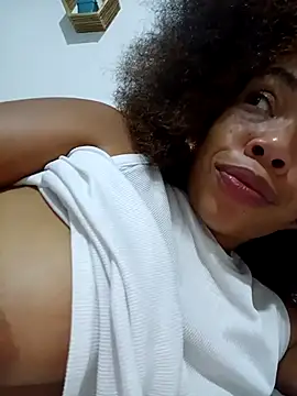 isabellehaynes online show from 02/28/25, 05:48