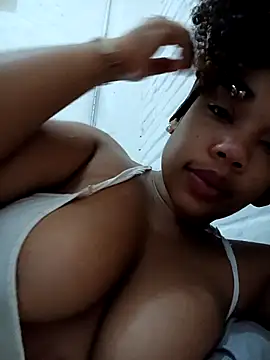 isabellehaynes online show from 09/10/25, 01:11