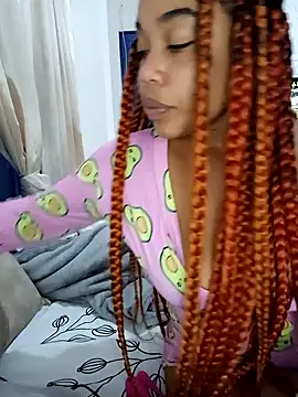 isabellehaynes online show from 12/04/25, 04:22