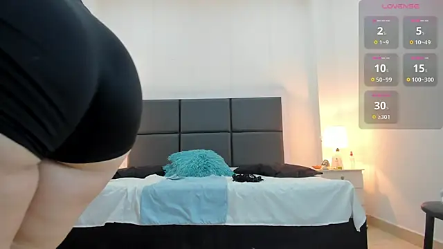 Snapshot of Aslhyn_Gomez chatting on 02/04/25, 07:22 Aslhyn Gomez online show from 02/04/25, 07:22